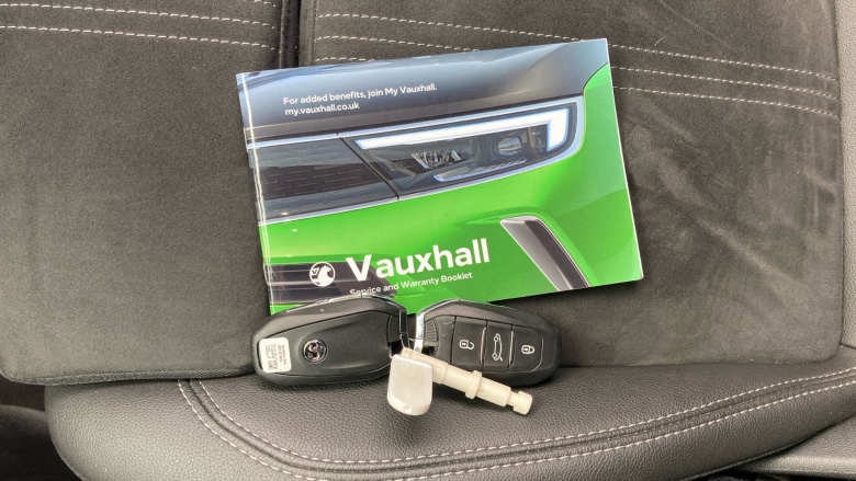 Vauxhall Crossland 1.2 Turbo Ultimate 5dr Petrol Hatchback